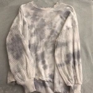 Grey and white tie dye crewneck